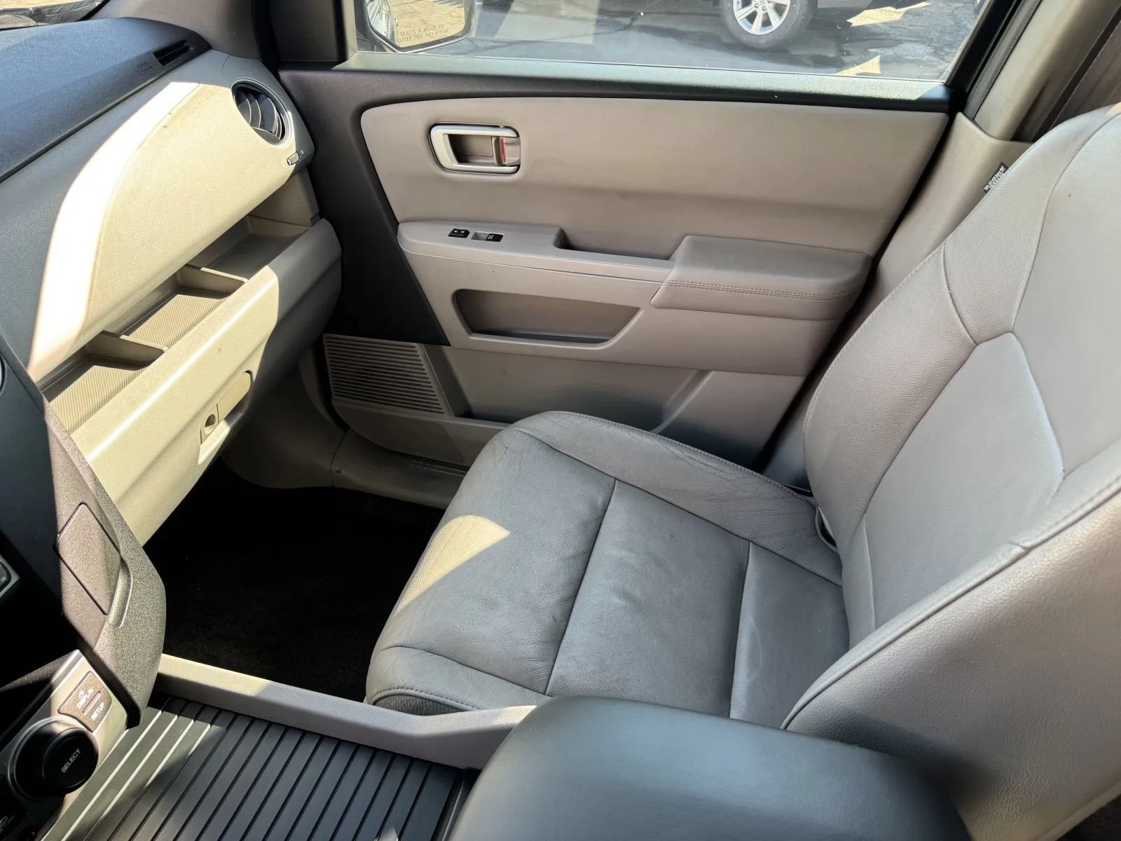 Used 2012 Honda Pilot EX-L image 27