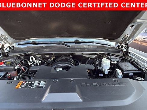 Used 2020 Chevrolet Suburban LT image 34