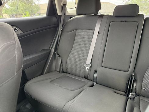 Used 2025 Kia Sportage LX FWD image 39