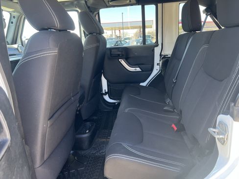 Used 2013 Jeep Wrangler Unlimited Sahara w/ Dual Top Group image 15