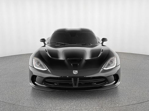 Used 2016 Dodge Viper GTS image 9