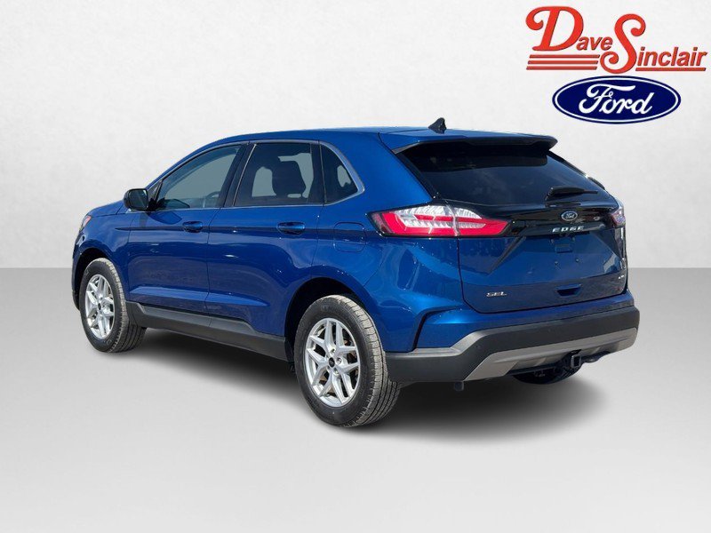 Used 2024 Ford Edge SEL w/ Convenience Package AWD/4WD image 9