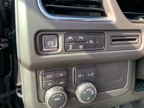 Used 2023 Chevrolet Tahoe RST w/ Luxury Package AWD/4WD image 10