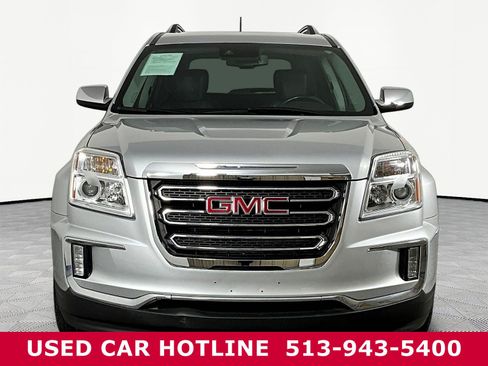 Used 2016 GMC Terrain SLT w/ Open Road Package FWD image 2