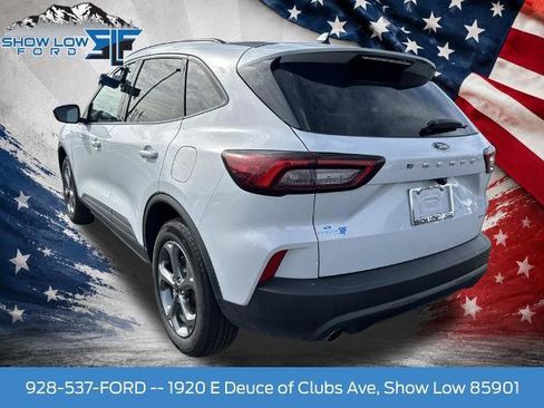 Certified 2025 Ford Escape ST-Line Select AWD/4WD image 5