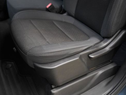 Used 2020 Chevrolet Silverado 1500 Custom w/ Custom Value Package image 25