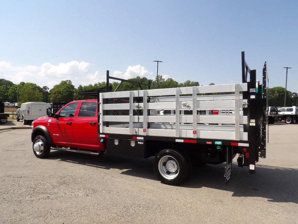 Used 2021 RAM 5500 Tradesman w/ Chrome Appearance Group RWD image 4