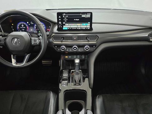 Used 2023 Acura Integra A-Spec image 18