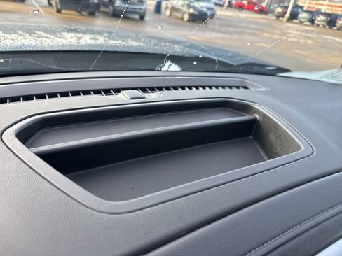 Used 2020 GMC Sierra 1500 SLT w/ SLT Premium Package image 19