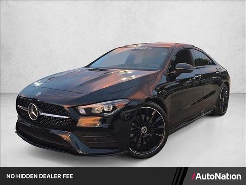 Used 2023 Mercedes-Benz CLA 250 4MATIC image 1