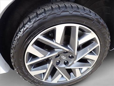 Used 2021 Hyundai Santa Fe Calligraphy image 7