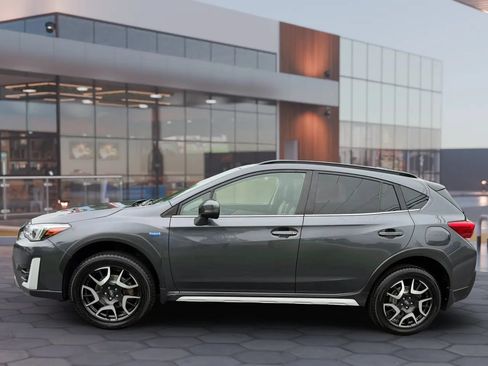 Used 2021 Subaru Crosstrek Hybrid w/ Moonroof Package w/Navigation AWD/4WD image 5