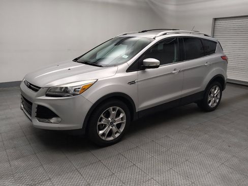 Used 2014 Ford Escape Titanium w/ Equipment Group 401A AWD/4WD image 2