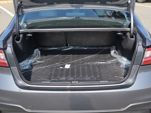 Used 2025 Subaru Legacy Premium w/ Popular Package #1A AWD/4WD image 18