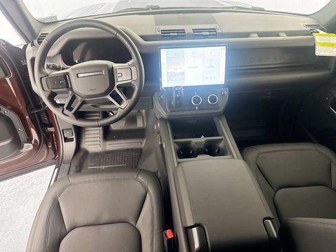 New 2026 Land Rover Defender 90 X-Dynamic SE AWD/4WD image 23