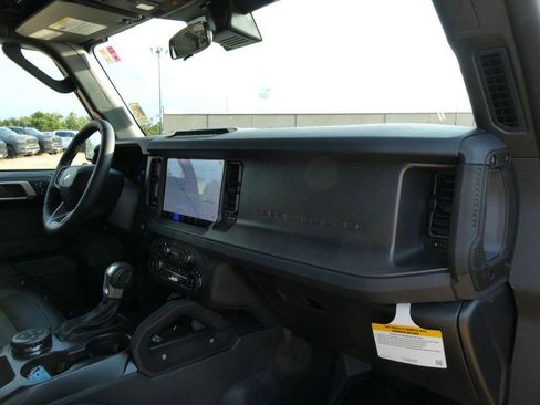 New 2026 Ford Bronco Badlands AWD/4WD image 11