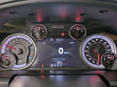 Used 2024 RAM 1500 Tradesman w/ Tradesman SXT Package image 16