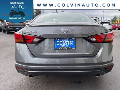 New 2025 Nissan Altima 2.5 SL image 8