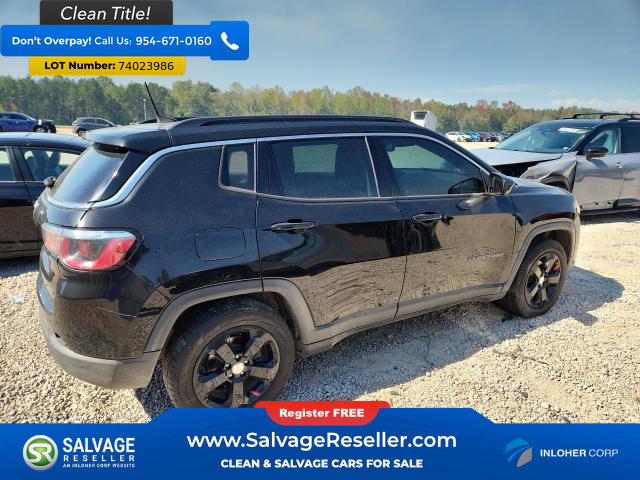 Used 2018 Jeep Compass Latitude w/ Popular Equipment Group FWD image 4