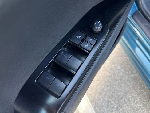 Used 2025 Toyota Camry SE FWD image 24