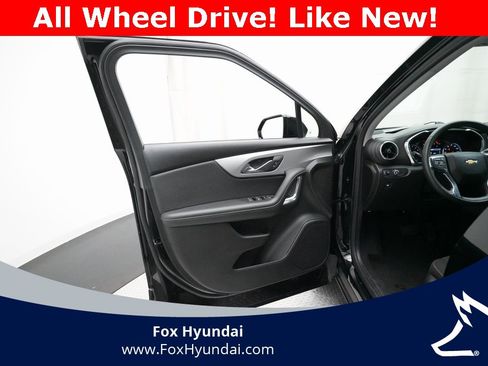 Used 2025 Chevrolet Blazer LT image 27