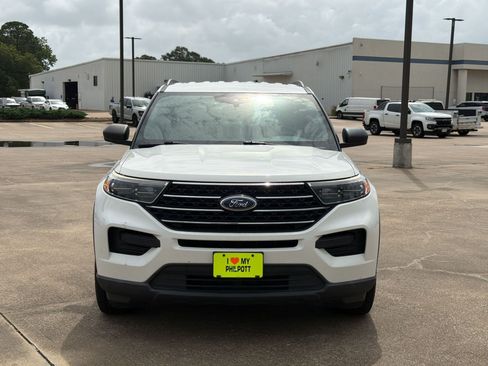 Used 2020 Ford Explorer XLT RWD image 6