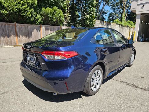 Used 2026 Toyota Corolla LE FWD image 7
