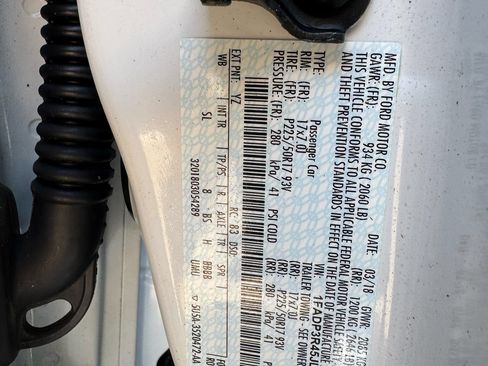 Used 2018 Ford Focus Electric Hatchback FWD image 28