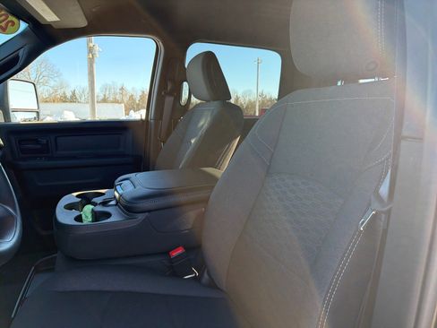 New 2026 RAM 3500 Tradesman image 11