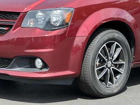 Used 2019 Dodge Grand Caravan GT FWD image 8