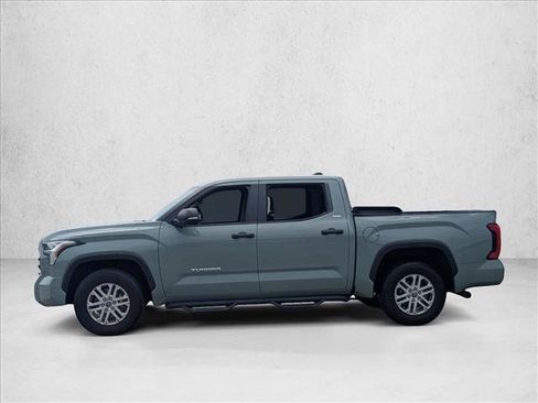 Used 2024 Toyota Tundra SR5 w/ SR5 Convenience Package RWD image 7