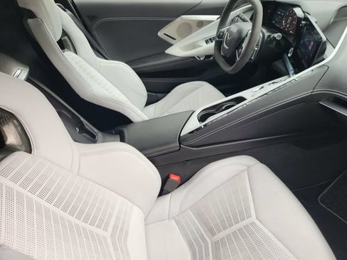 Used 2021 Chevrolet Corvette Stingray Preferred Conv w/ Z51 Performance Package RWD image 20