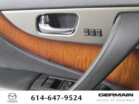 Used 2013 INFINITI FX37 AWD w/ Premium Pkg image 27