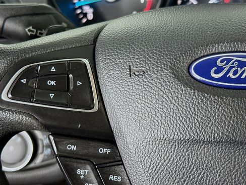 Used 2017 Ford Escape SE image 13