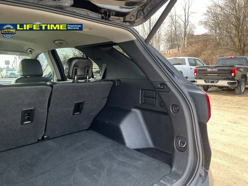 Used 2018 Chevrolet Equinox LT image 15