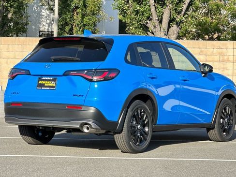 New 2027 Honda HR-V Sport image 4