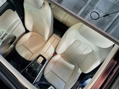 Certified 2022 Mercedes-Benz GLB 250 4MATIC image 20
