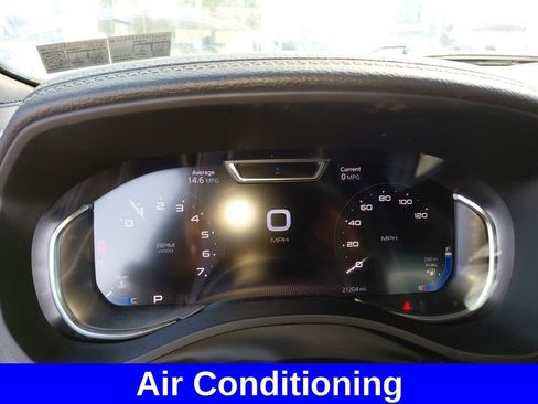 Used 2023 RAM 1500 Laramie image 24