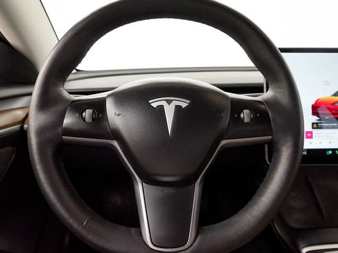 Used 2022 Tesla Model 3 Long Range AWD/4WD image 14