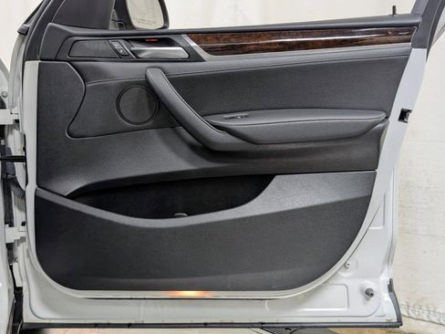 Used 2017 BMW X3 xDrive28i image 24