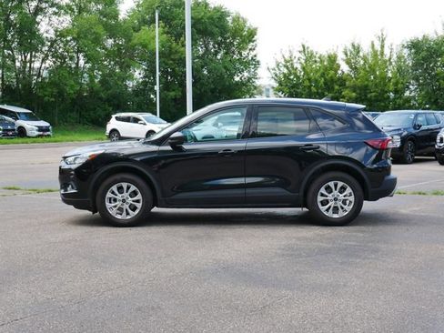 Used 2025 Ford Escape Active AWD/4WD image 3