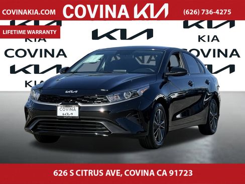 Certified 2023 Kia Forte LXS w/ LXS Technology Package image 4