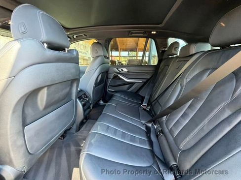 Used 2021 BMW X5 xDrive40i image 15