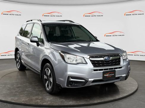 Used 2017 Subaru Forester 2.5i Premium w/ All-Weather Package AWD/4WD image 5