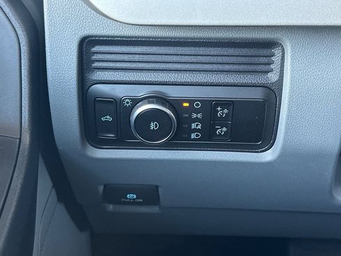 New 2026 Ford F250 4x4 Crew Cab Super Duty image 25