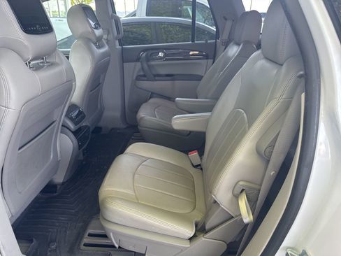 Used 2017 Buick Enclave Premium w/ Experience Buick Package image 4
