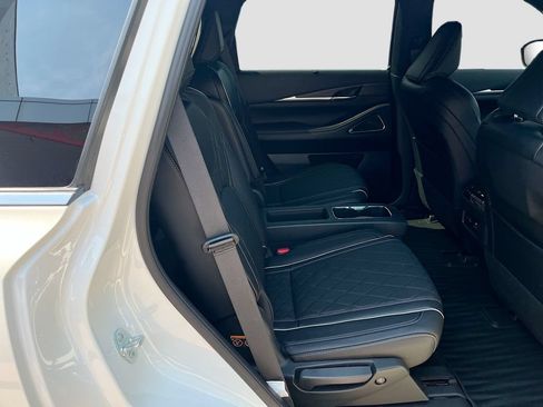 Used 2025 INFINITI QX60 Autograph w/ Cargo Package AWD/4WD image 30