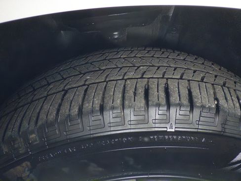 Used 2026 Toyota bZ FWD image 37
