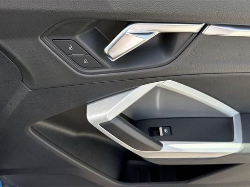 Used 2022 Audi Q3 2.0T Premium w/ Convenience Package image 45