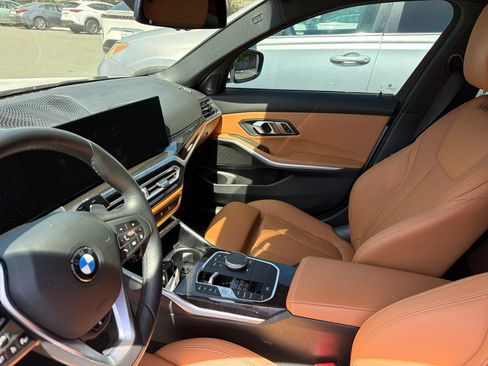Used 2023 BMW 330i Sedan w/ Premium Package RWD image 5